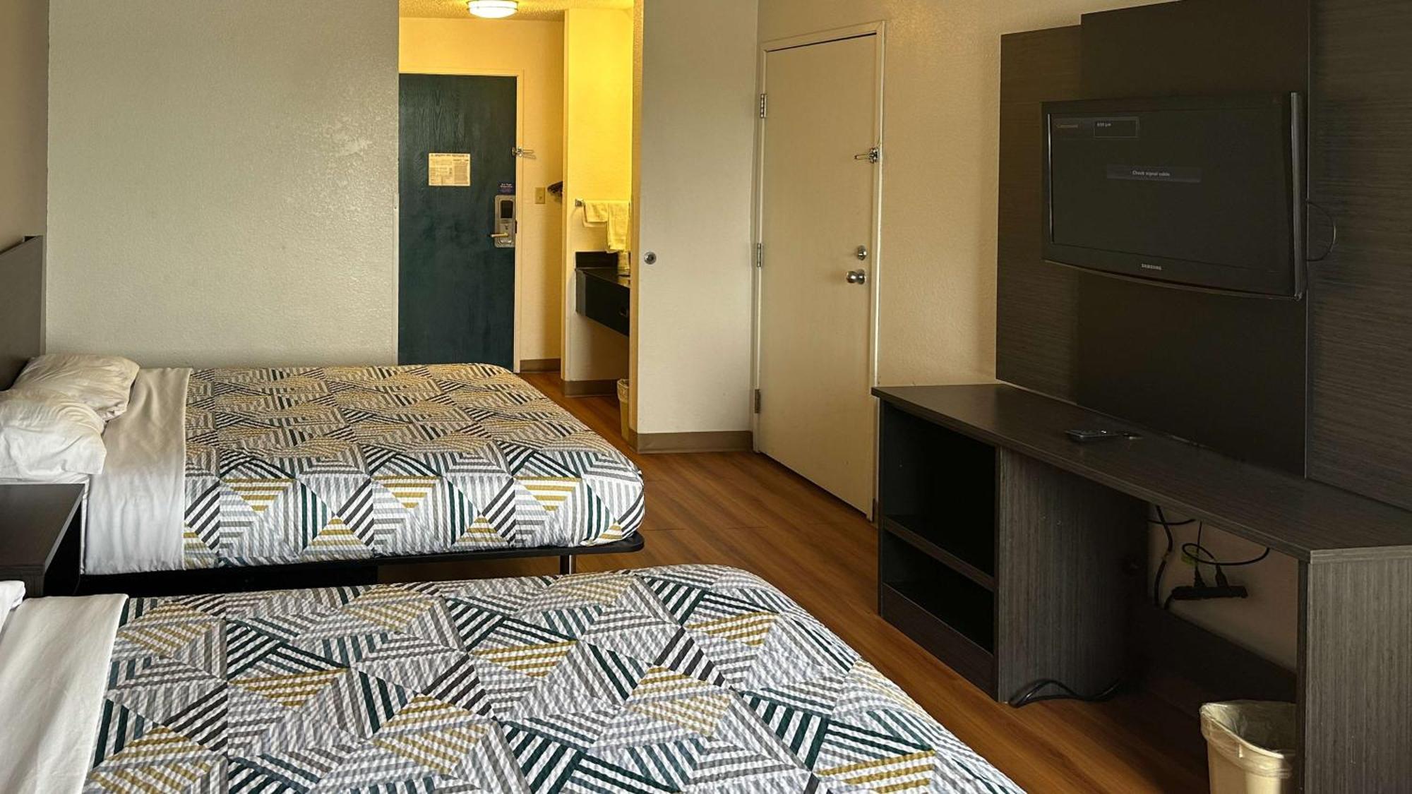 Motel 6-Waterloo, Ia Екстериор снимка