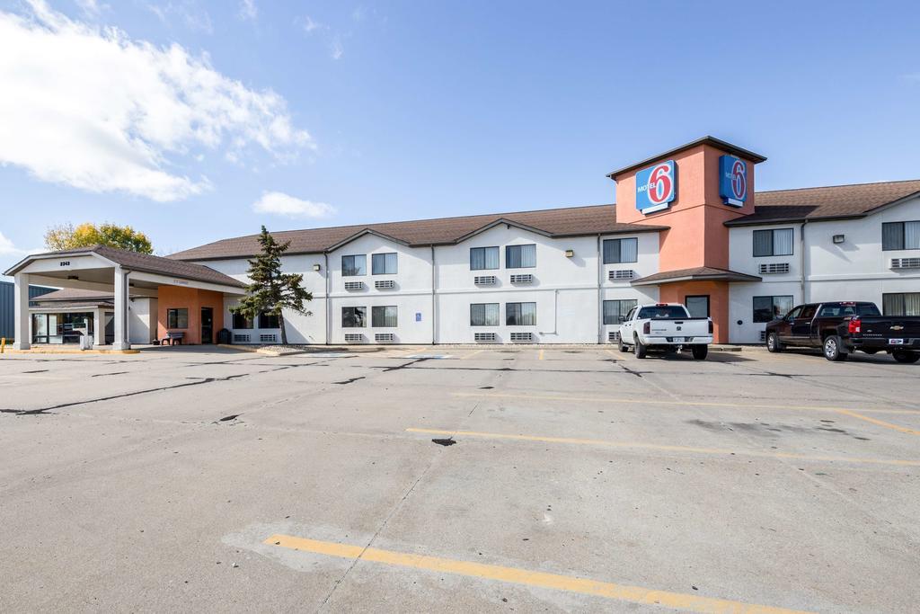 Motel 6-Waterloo, Ia Екстериор снимка